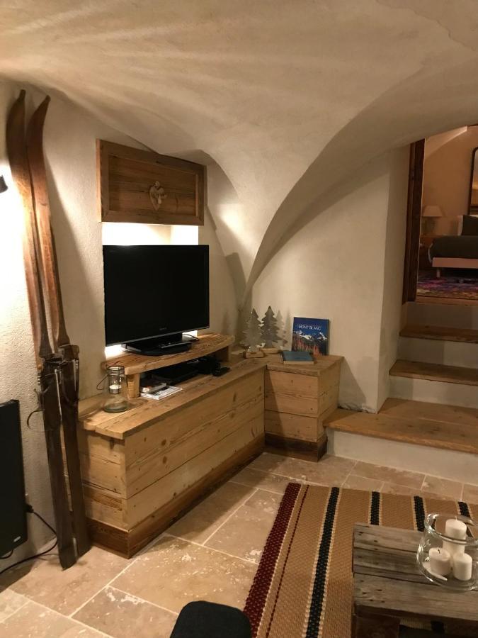 La Suite Lou Le Noyer  Экстерьер фото