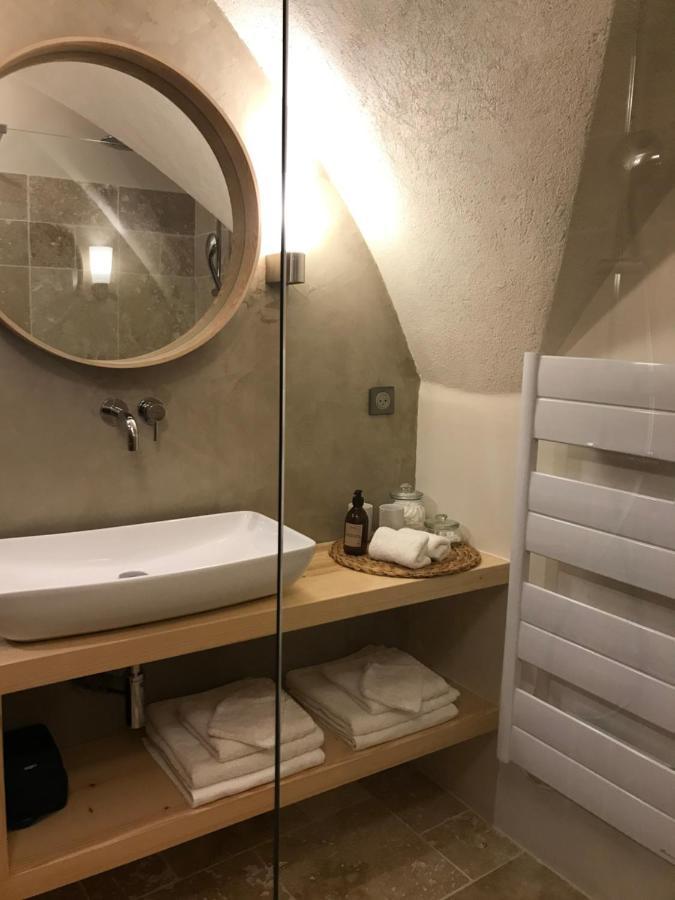 La Suite Lou Le Noyer  Экстерьер фото